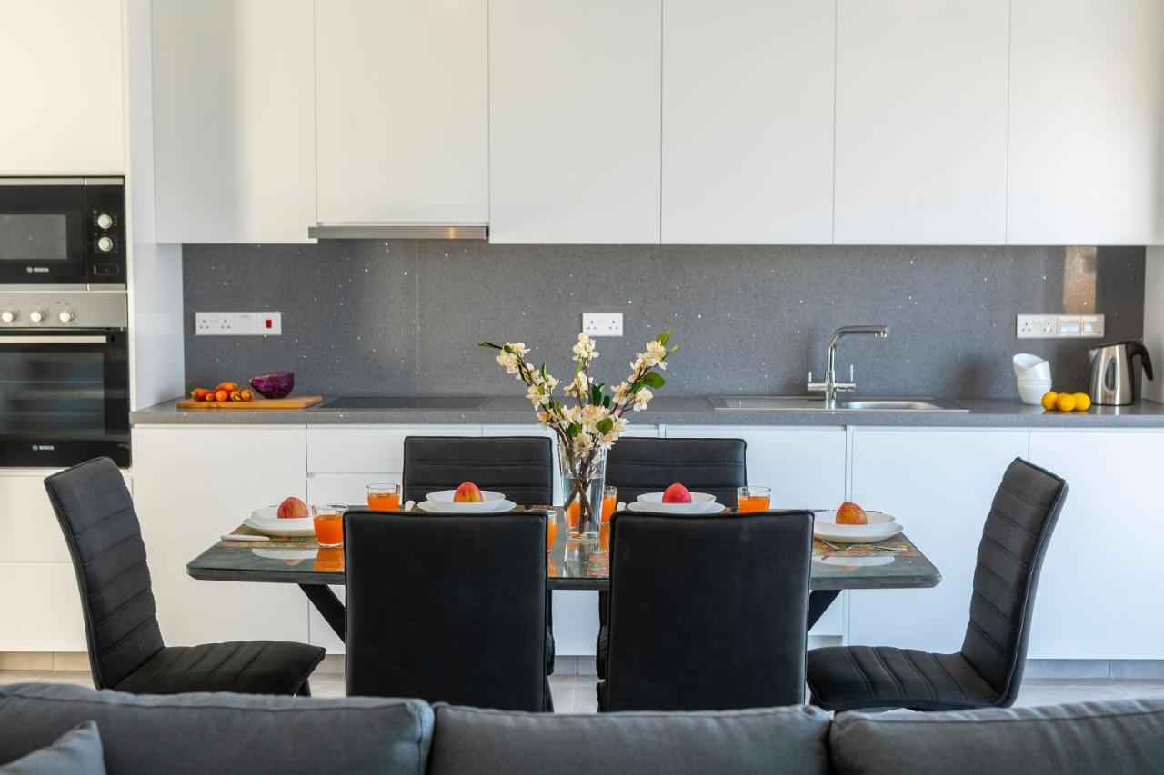 Villa Marlene, Walking Distance To Coral Beach! Peyia Ngoại thất bức ảnh